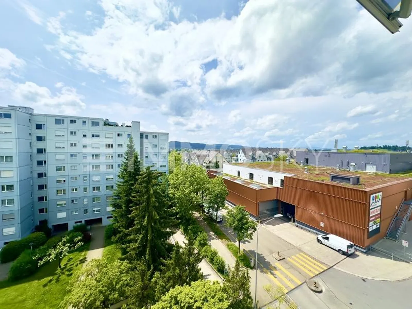 Au 7ème étage avec vue - Photo 1 sur 7