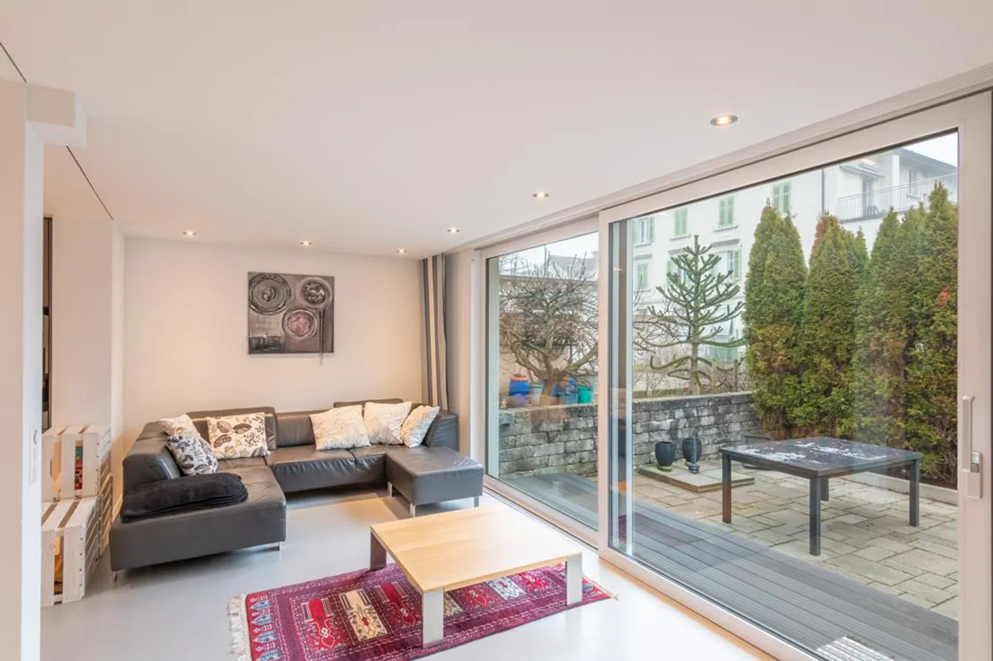 Casa modernizzata con giardino - Foto 4 di 7