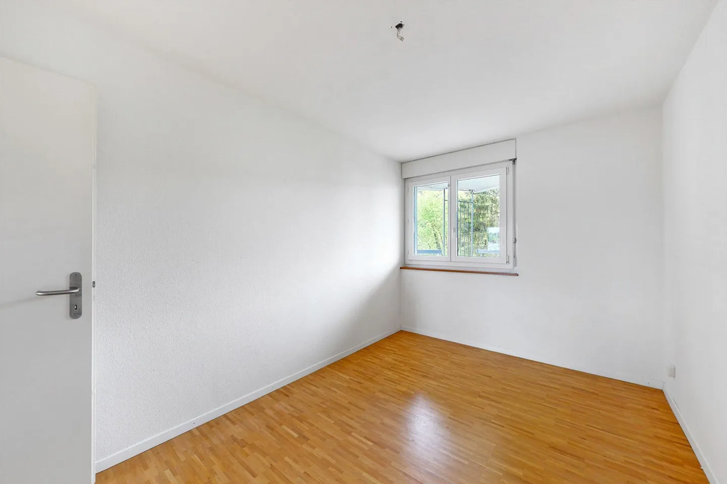 Appartement 4.5 pièces à Biel-Mett ! - Photo 8 sur 12