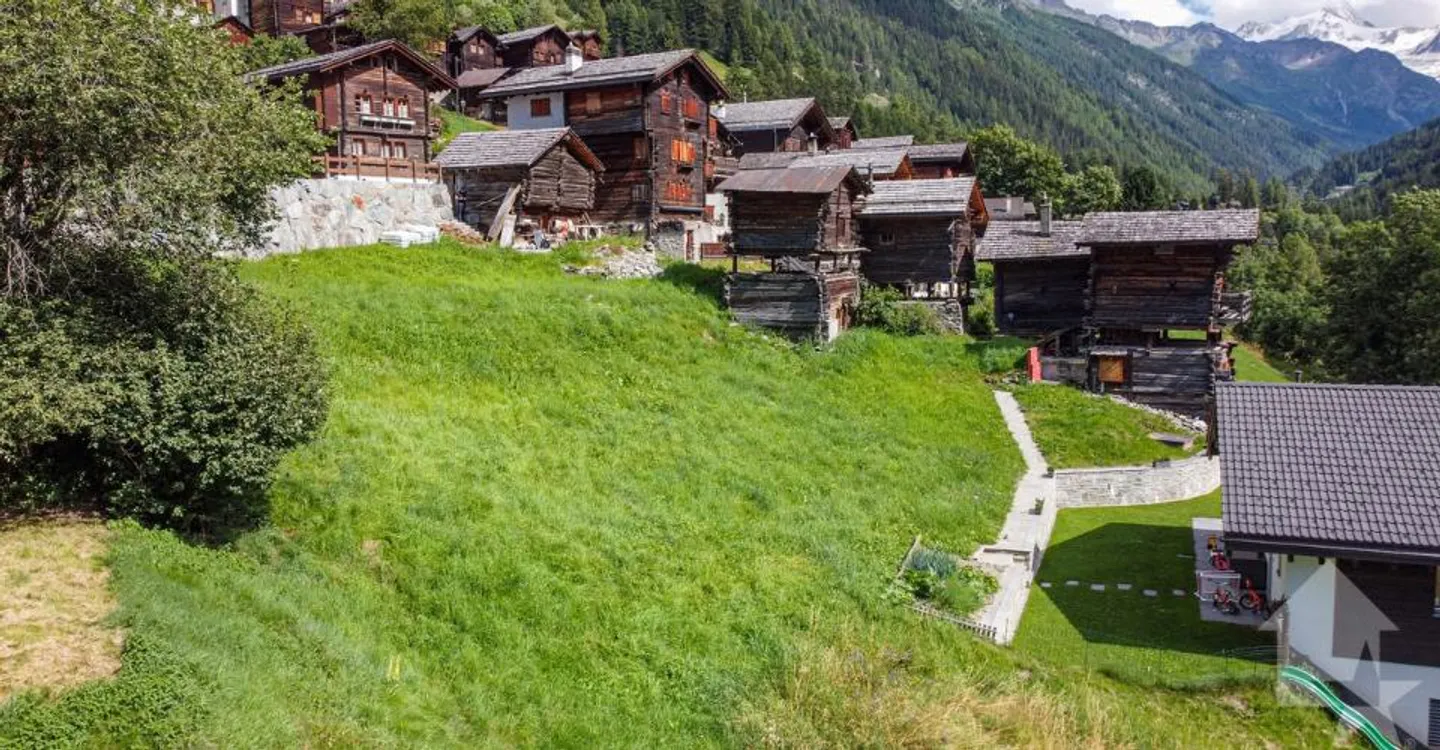 Building Plot in Val d'Anniviers - Photo 1 of 11