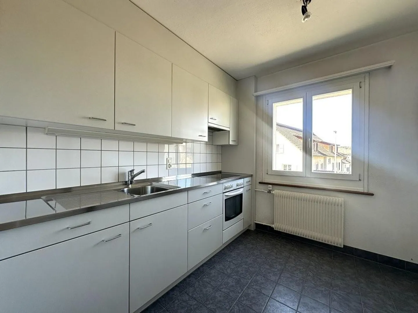 Appartement confortable dans le quartier calme de Liebefeld - Photo 2 sur 8