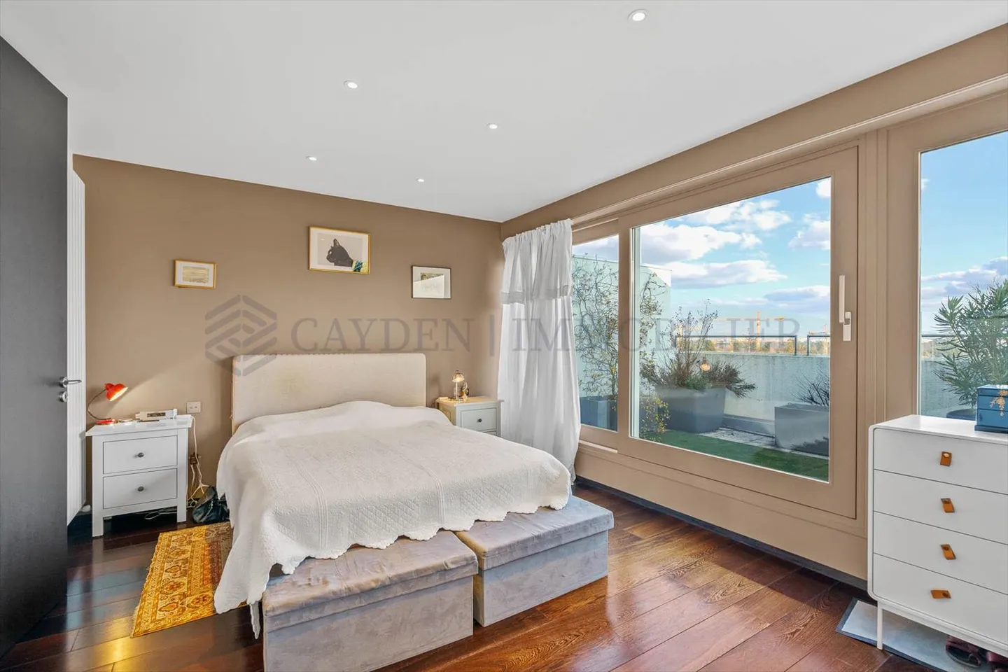 Penthouse with panoramic view - Photo 8 of 8