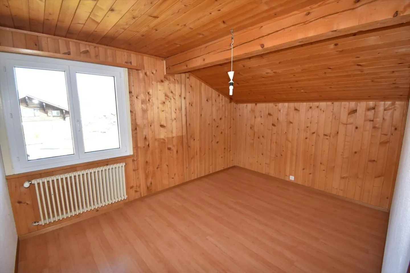 Single-family house with 6 rooms in Leysin - Photo 9 of 13