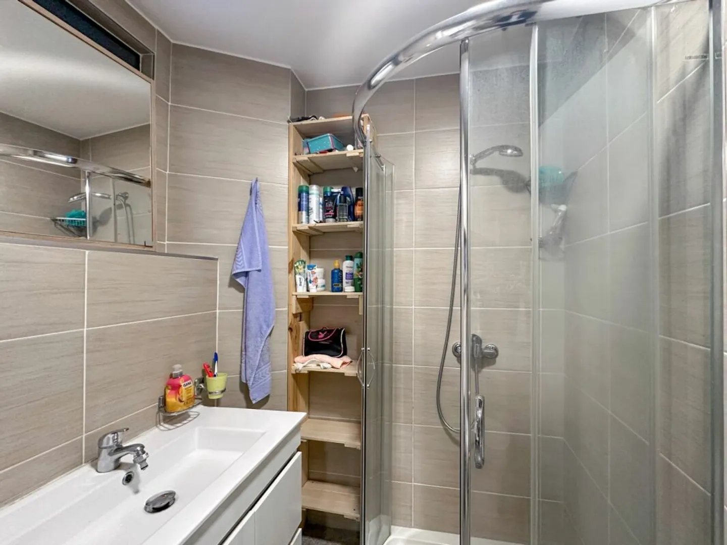 Building with 4 apartments - Photo 17 of 24