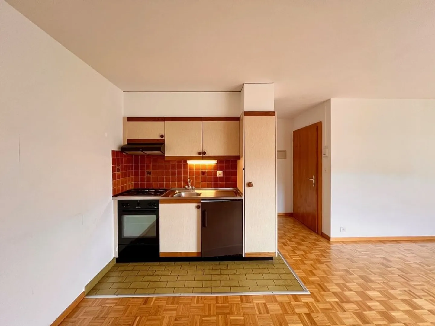 Proche du centre-ville et du lac - Photo 1 sur 5