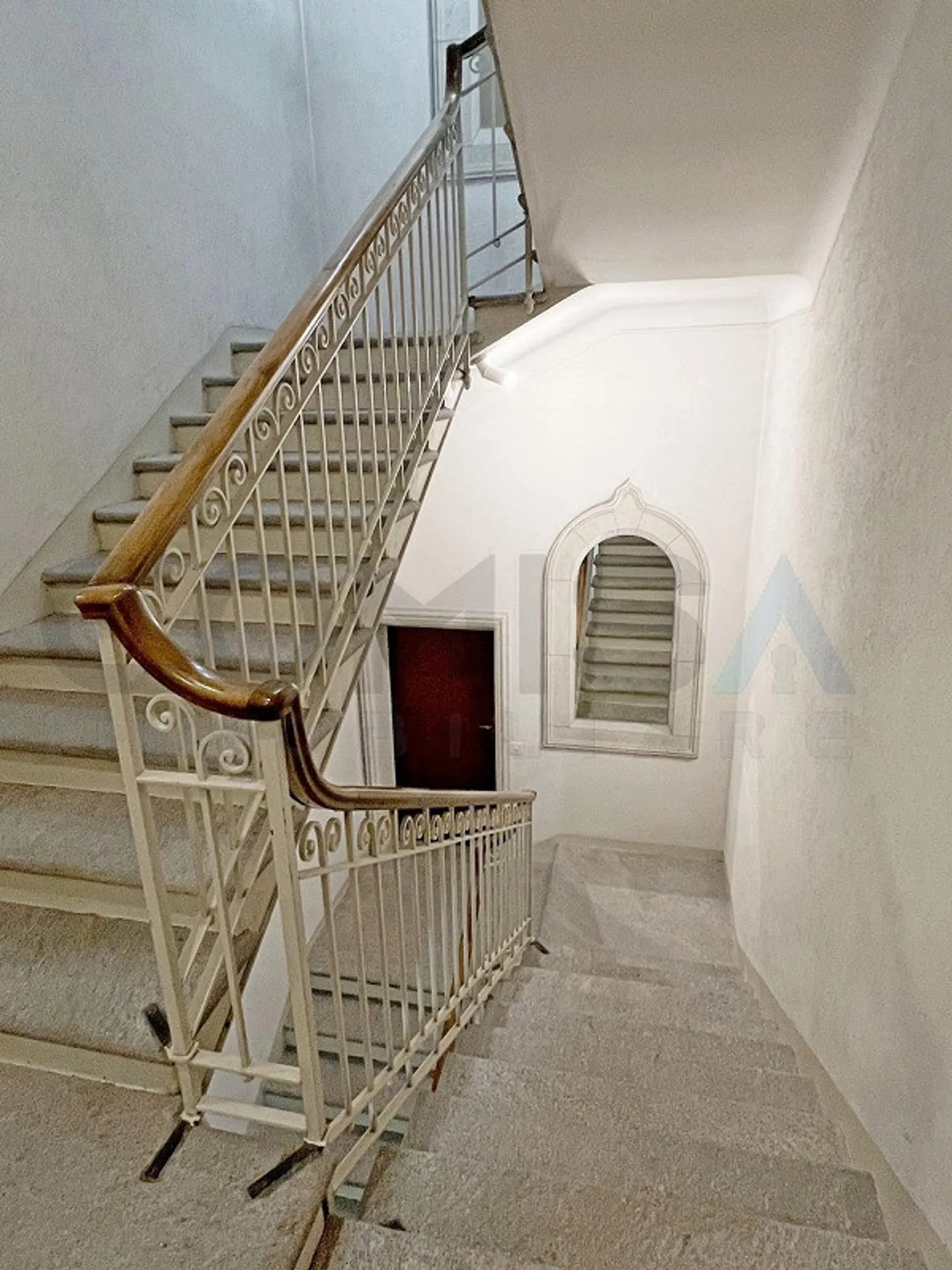 LUGANO CITY CENTER Elegant 10.5-room apartment with garden - Photo 13 of 14