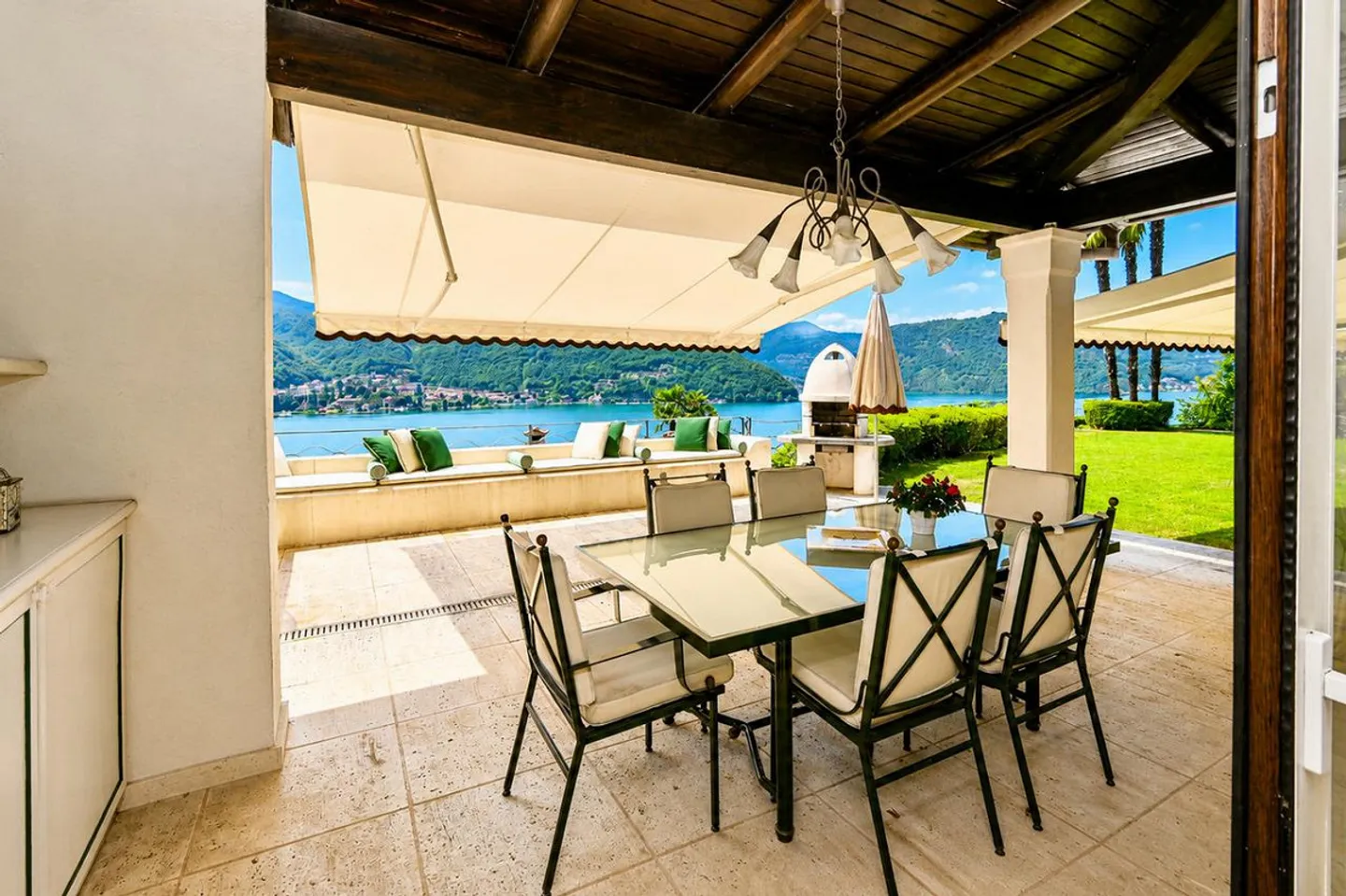 Villa de Luxe avec Piscine et Vue Imprenable sur le Lac de Lugano - Photo 6 sur 26