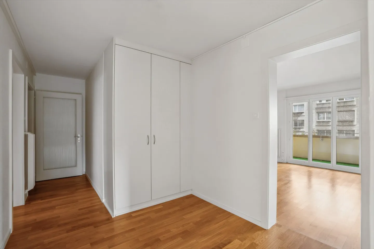 Apartment for rent - Photo 8 of 11