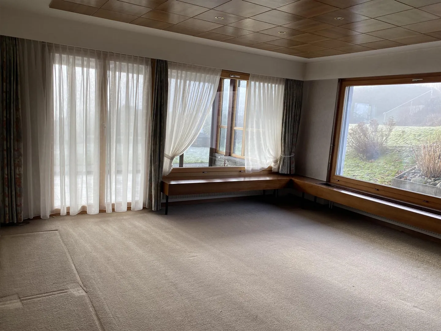 EFH mit Seesicht in familienfreundlichem Quartier - Foto 9 von 30