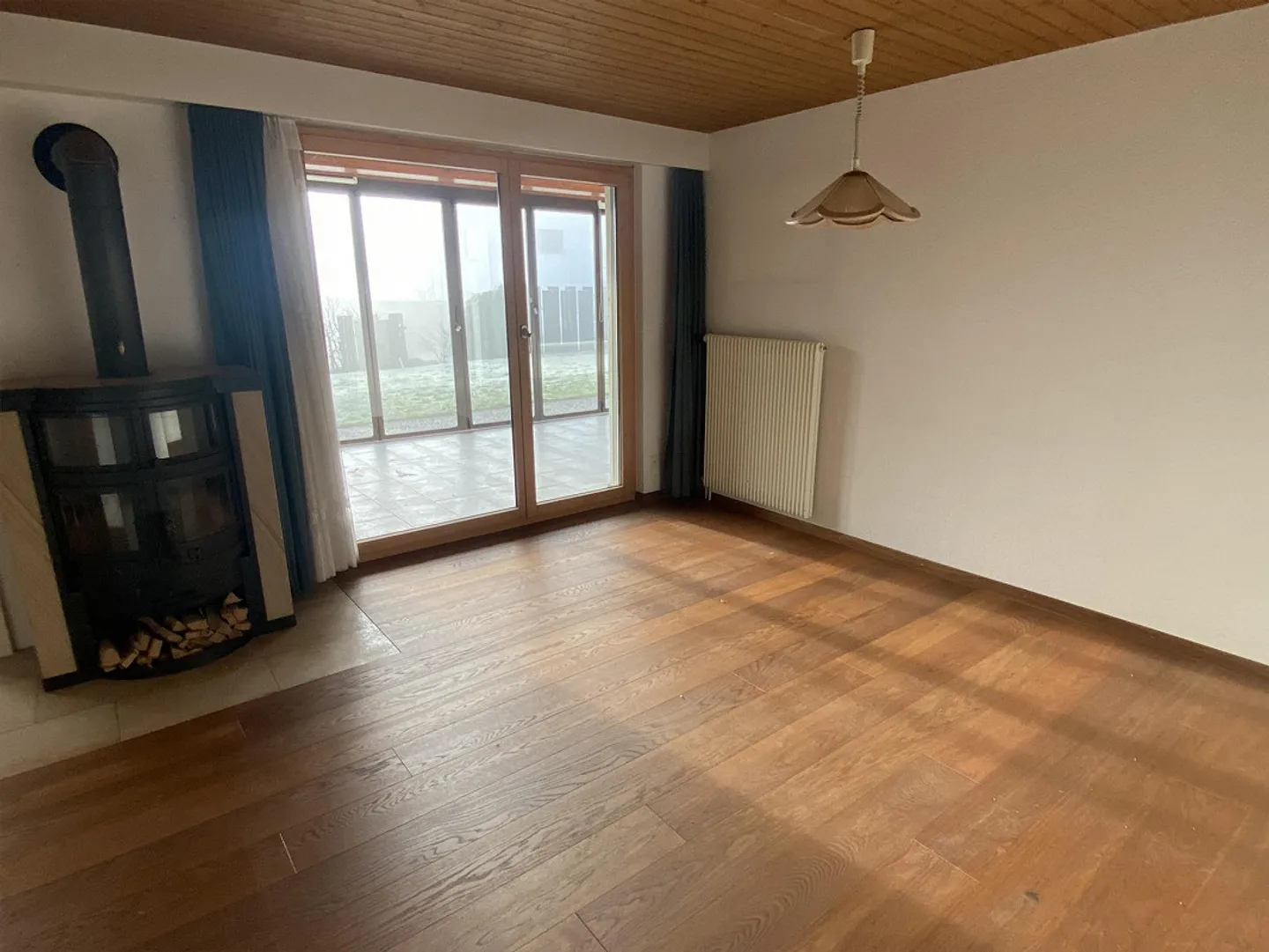 EFH mit Seesicht in familienfreundlichem Quartier - Foto 11 von 30