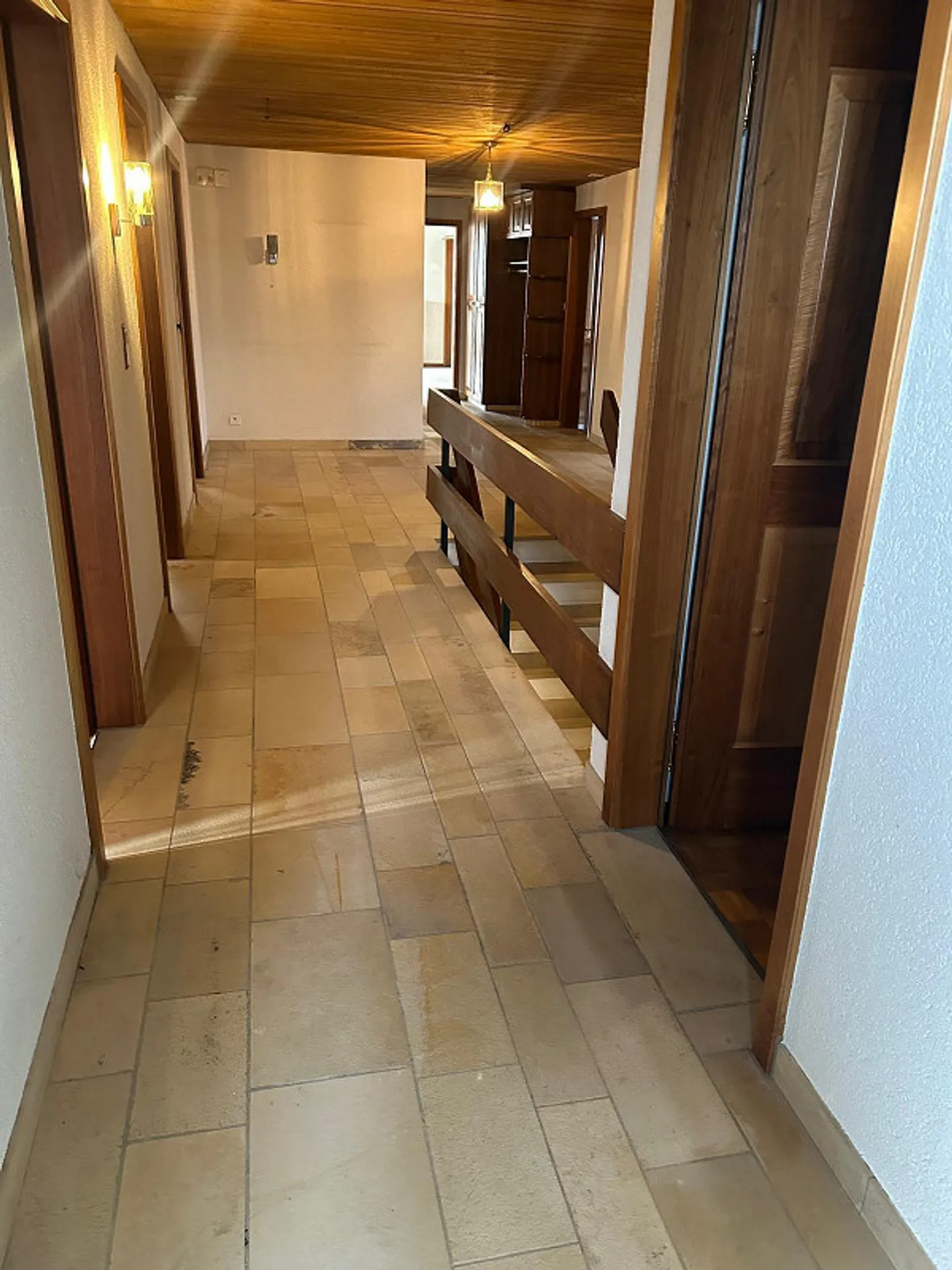 EFH mit Seesicht in familienfreundlichem Quartier - Foto 16 von 30