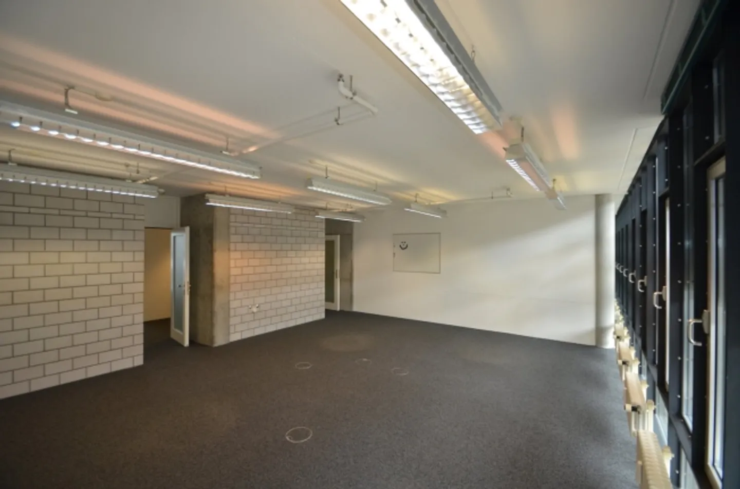 580m2 con stanze ben suddivise solo per te! Da noi troverai ciò che cerchi. - Foto 6 di 13