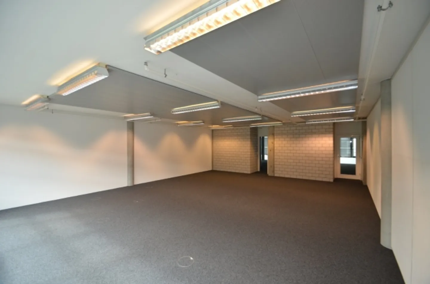 580m2 con stanze ben suddivise solo per te! Da noi troverai ciò che cerchi. - Foto 10 di 13