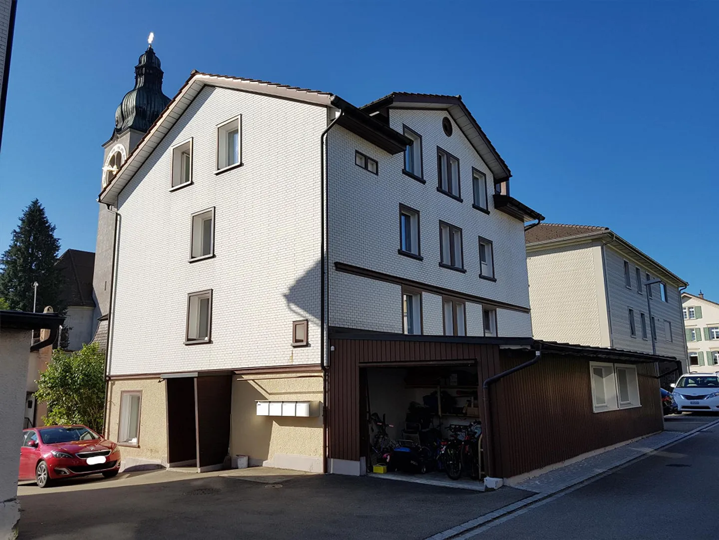 Bellissimo e luminoso appartamento di 4.0 locali nel centro del paese - Foto 4 di 18