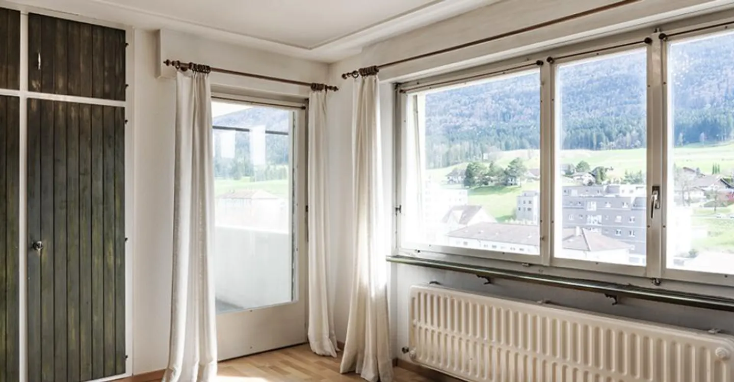 Malleray - Very large penthouse apartment of 7.5 rooms - Photo 5 of 18