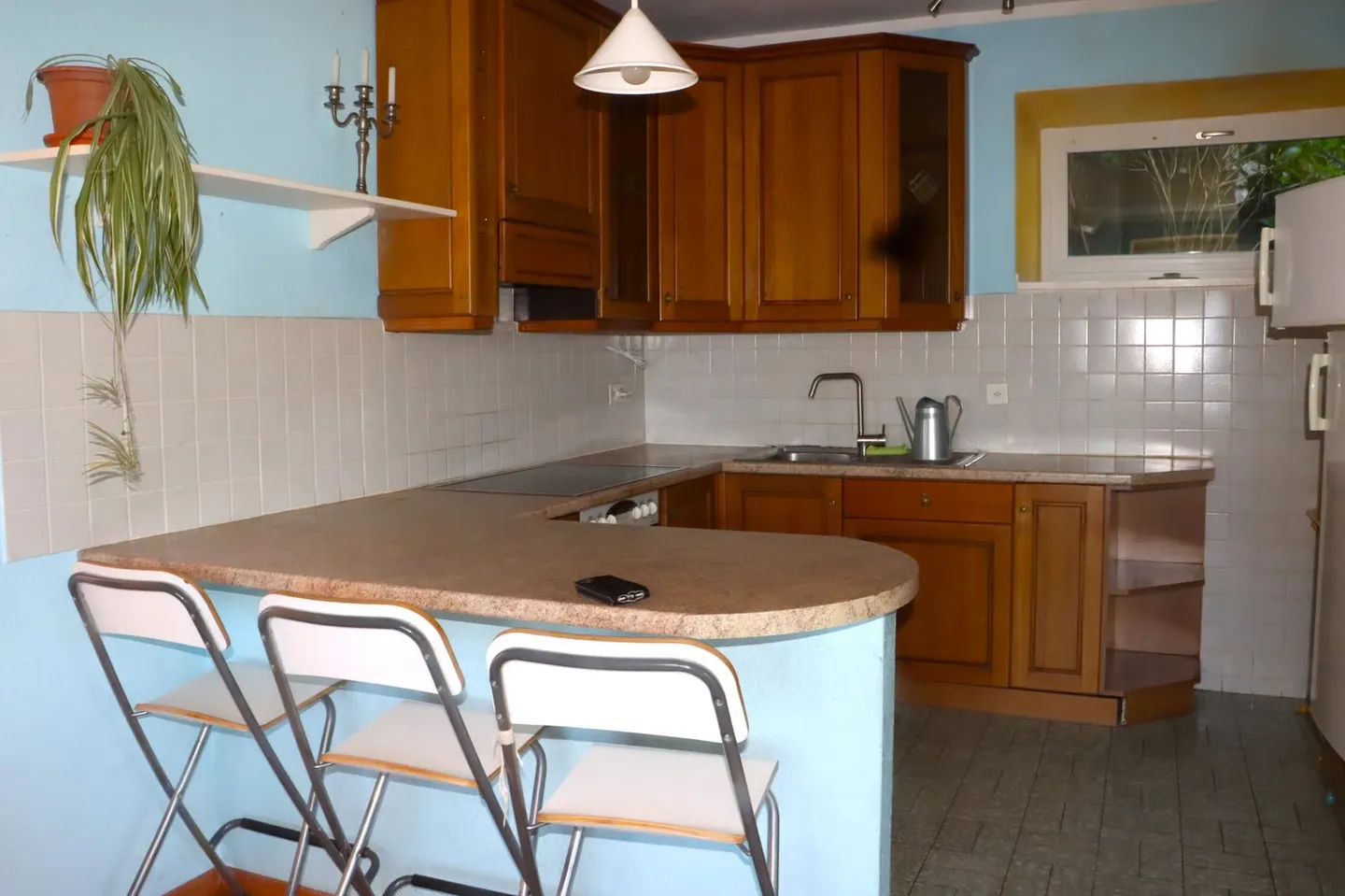 Casa affascinante con due appartamenti pronta per essere abitata - Foto 13 di 19