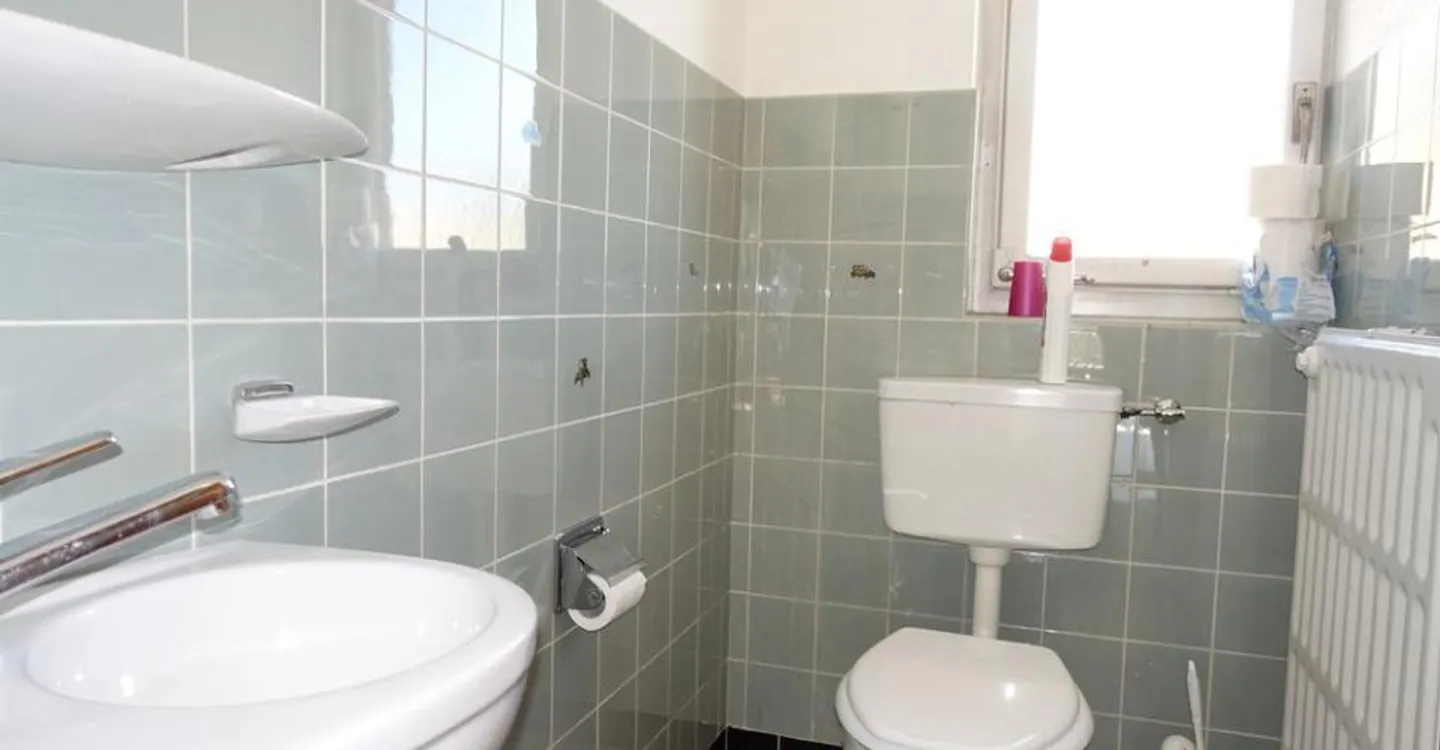 Malleray - Very large penthouse apartment of 7.5 rooms - Photo 12 of 18