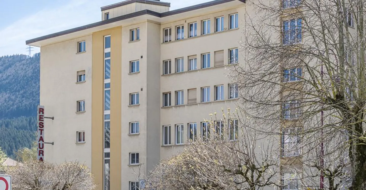 Malleray - Very large penthouse apartment of 7.5 rooms - Photo 18 of 18