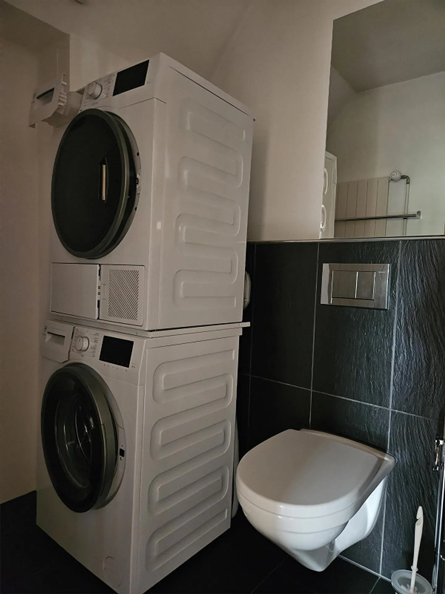 Spacious 3.5-room apartment in the old town of Ilanz - Photo 11 of 11