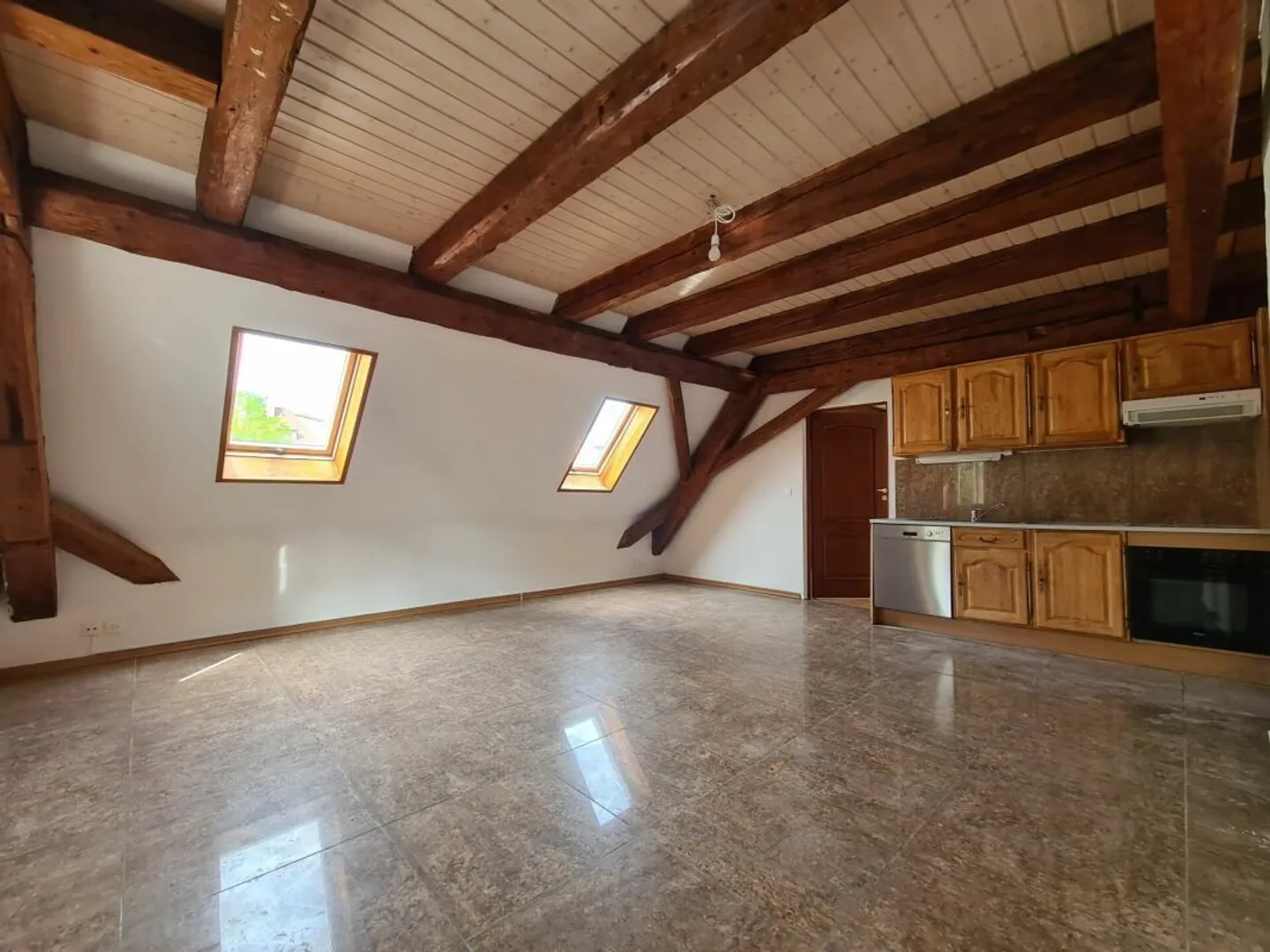 Appartamento duplex - Foto 2 di 7