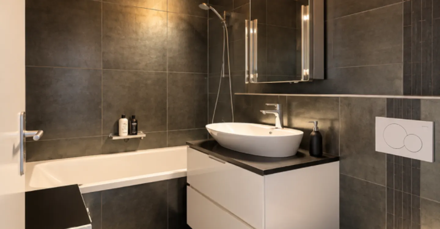 Duplex penthouse apartment with 5.5 rooms of 180m2 in a green setting - Photo 7 of 12