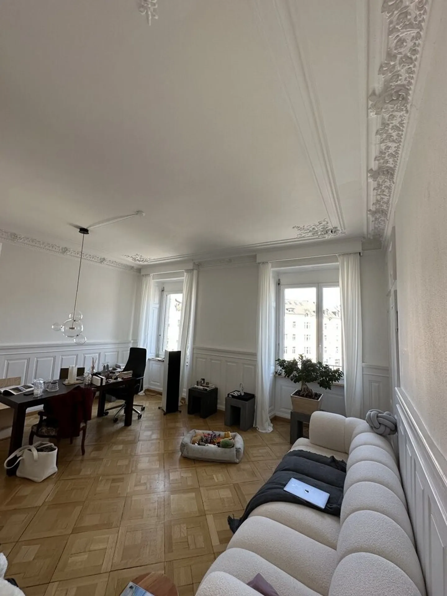 Appartement ancien lumineux avec terrasse sur le toit - Photo 2 sur 9