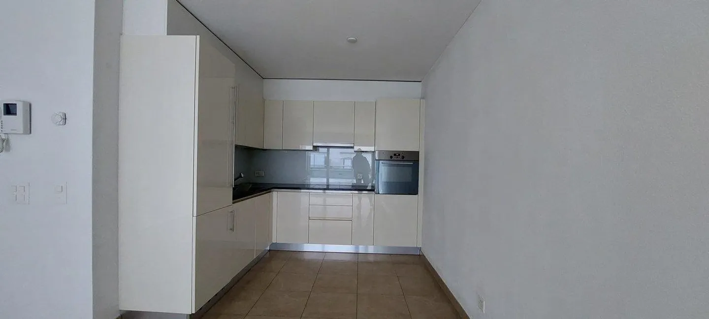 Modernes Apartment (Baujahr 2017) im Herzen der Vallemaggia mit hochwertigen Ausstattungen und Blick auf die Berge - Foto 5 von 9