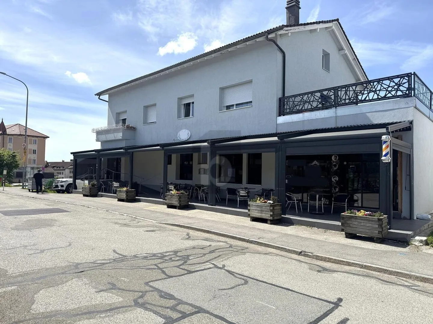 Investissement Résidentiel et Commercial - Photo 1 sur 6