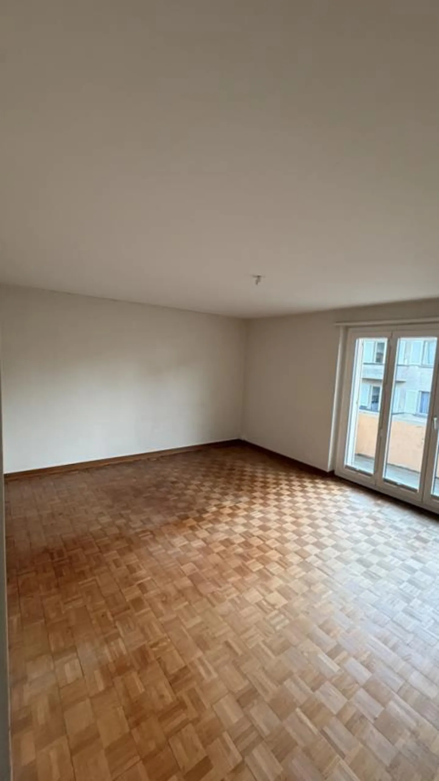 Charmante Wohnung in Wesemlin - Foto 2 von 9