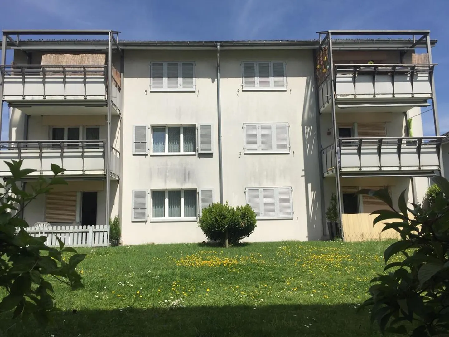 2.5 Zimmer-Wohnung mit Sitzplatz - Foto 1 von 6