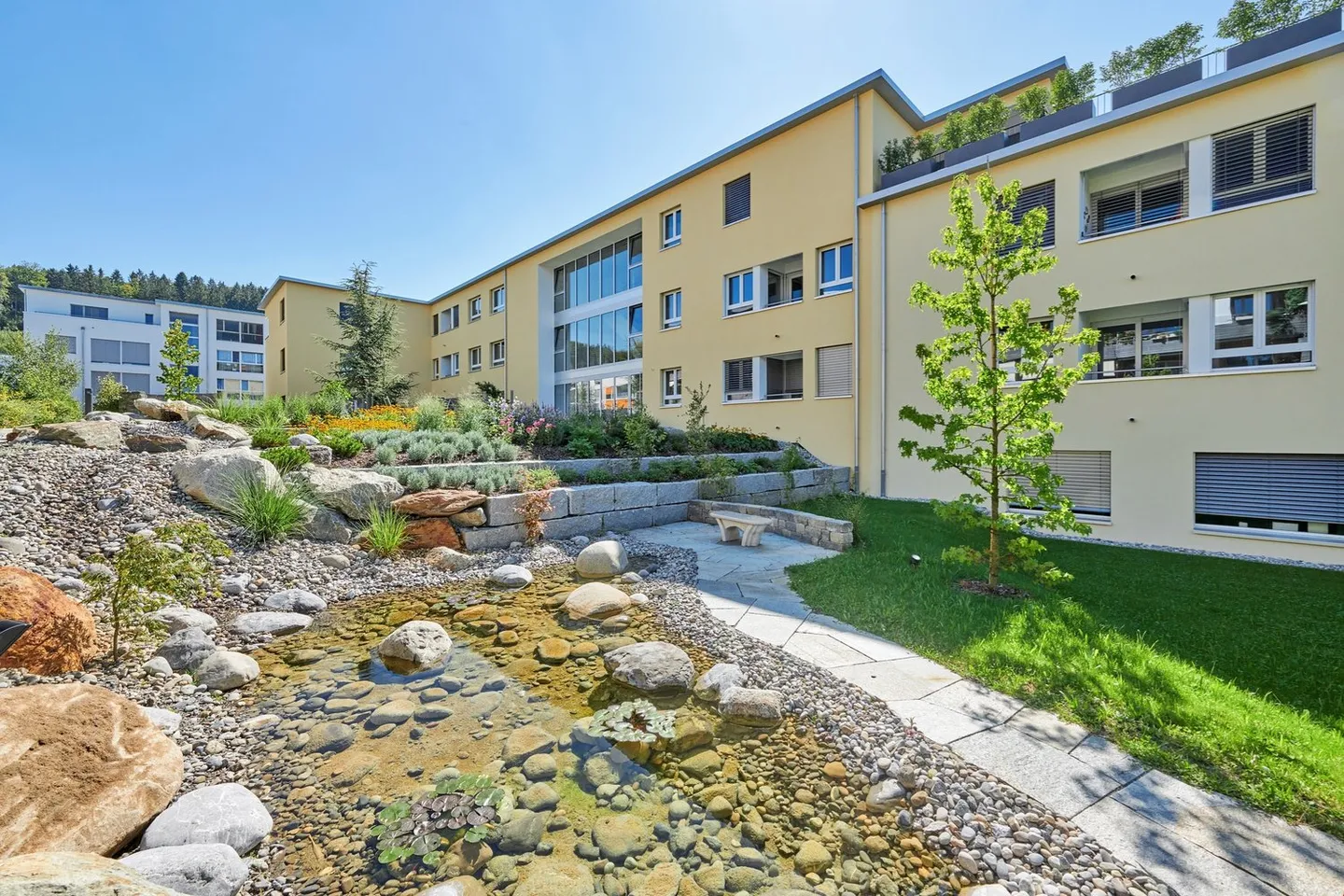 2.5-room apartment in 60Plus - the active living community in Oberfeld - Photo 8 of 11