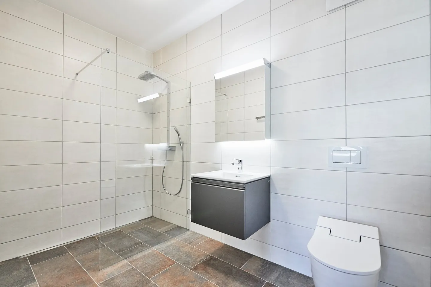 2.5-room apartment in 60Plus - the active living community in Oberfeld - Photo 10 of 11