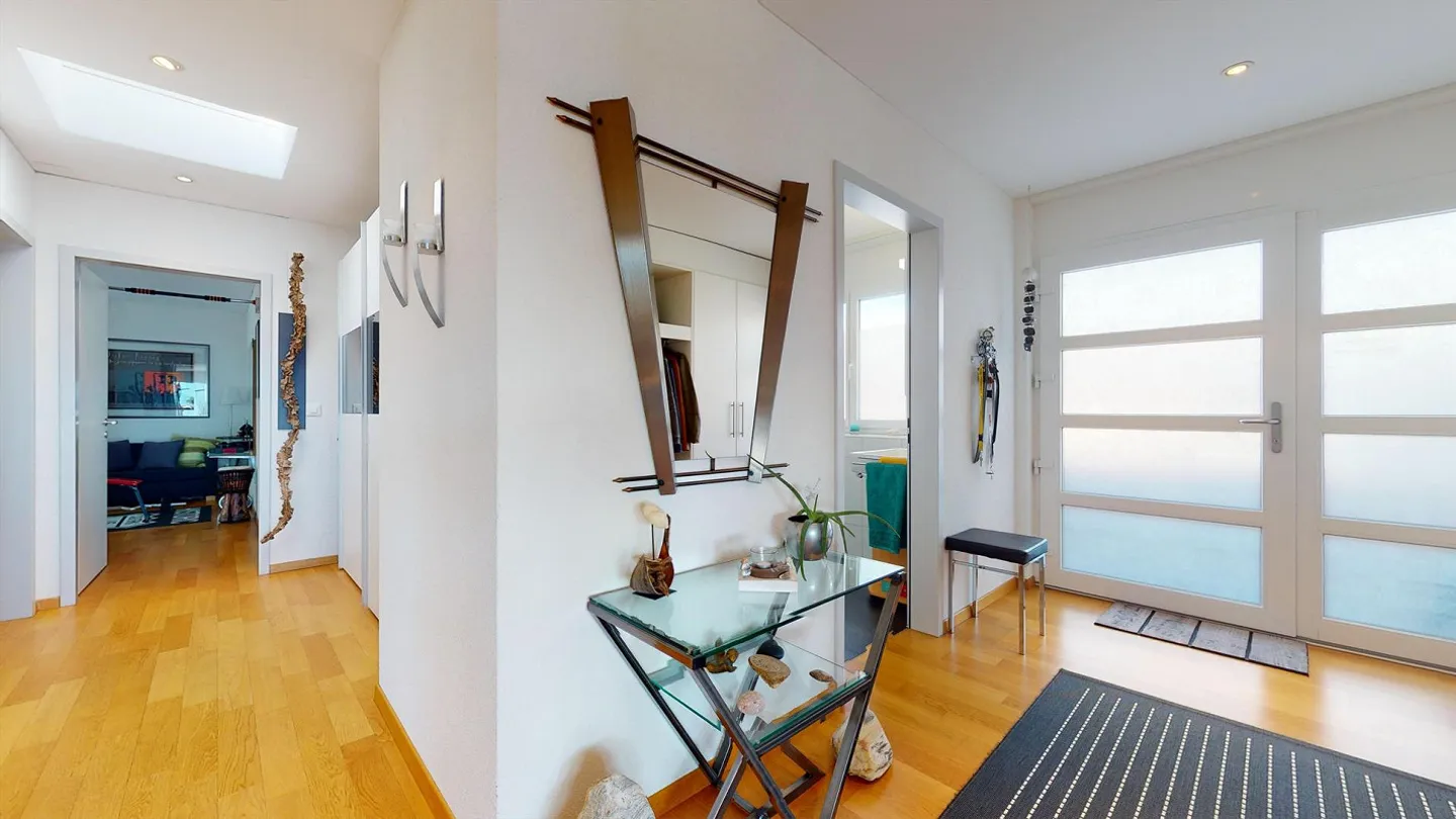 Moderne Terrassenwohnung mit Bergsicht - Foto 11 von 29