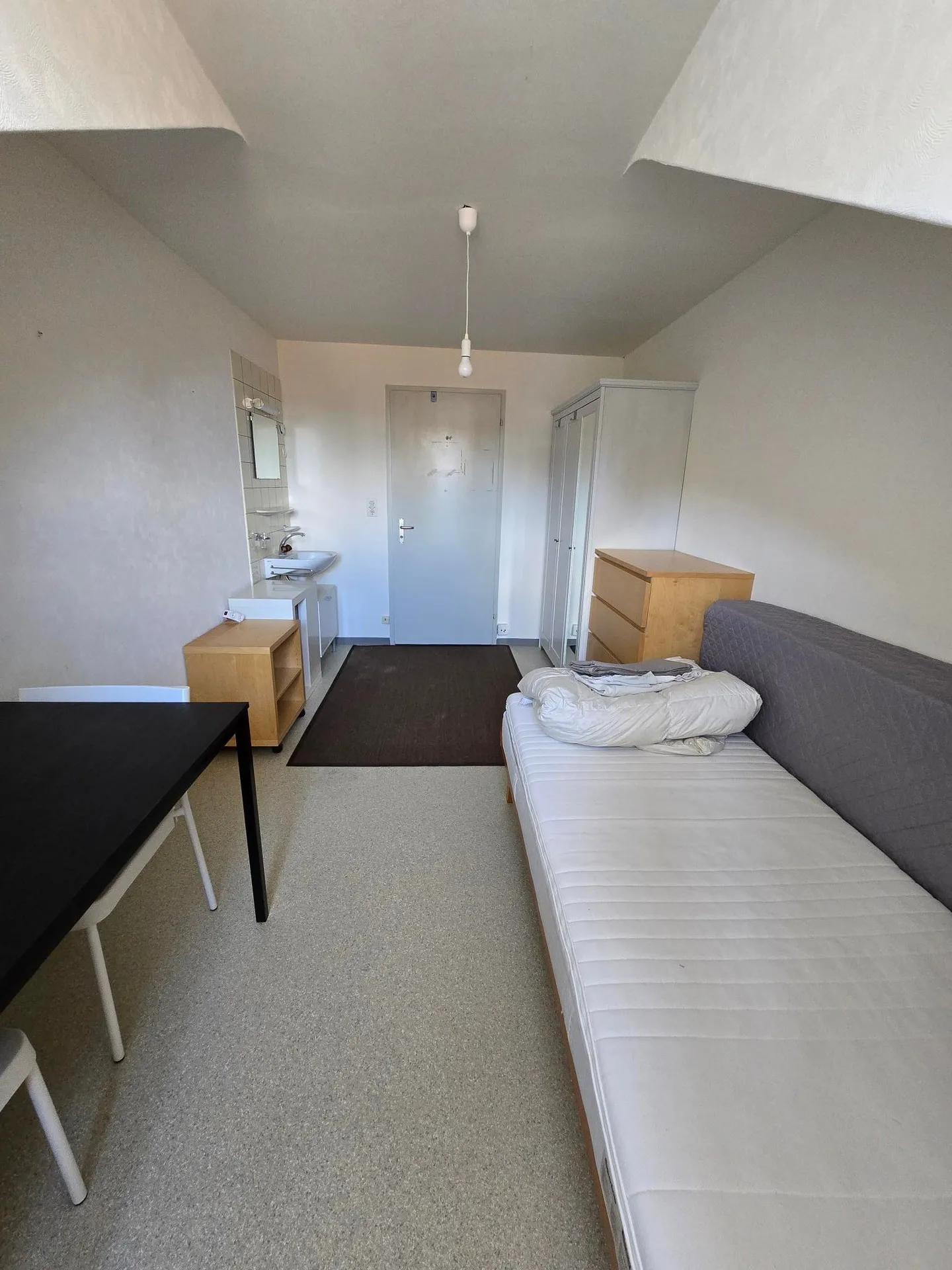 Versatile Attic Room - Photo 3 of 4