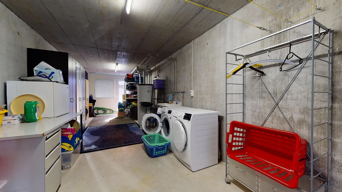 Moderne Terrassenwohnung mit Bergsicht - Foto 23 von 29