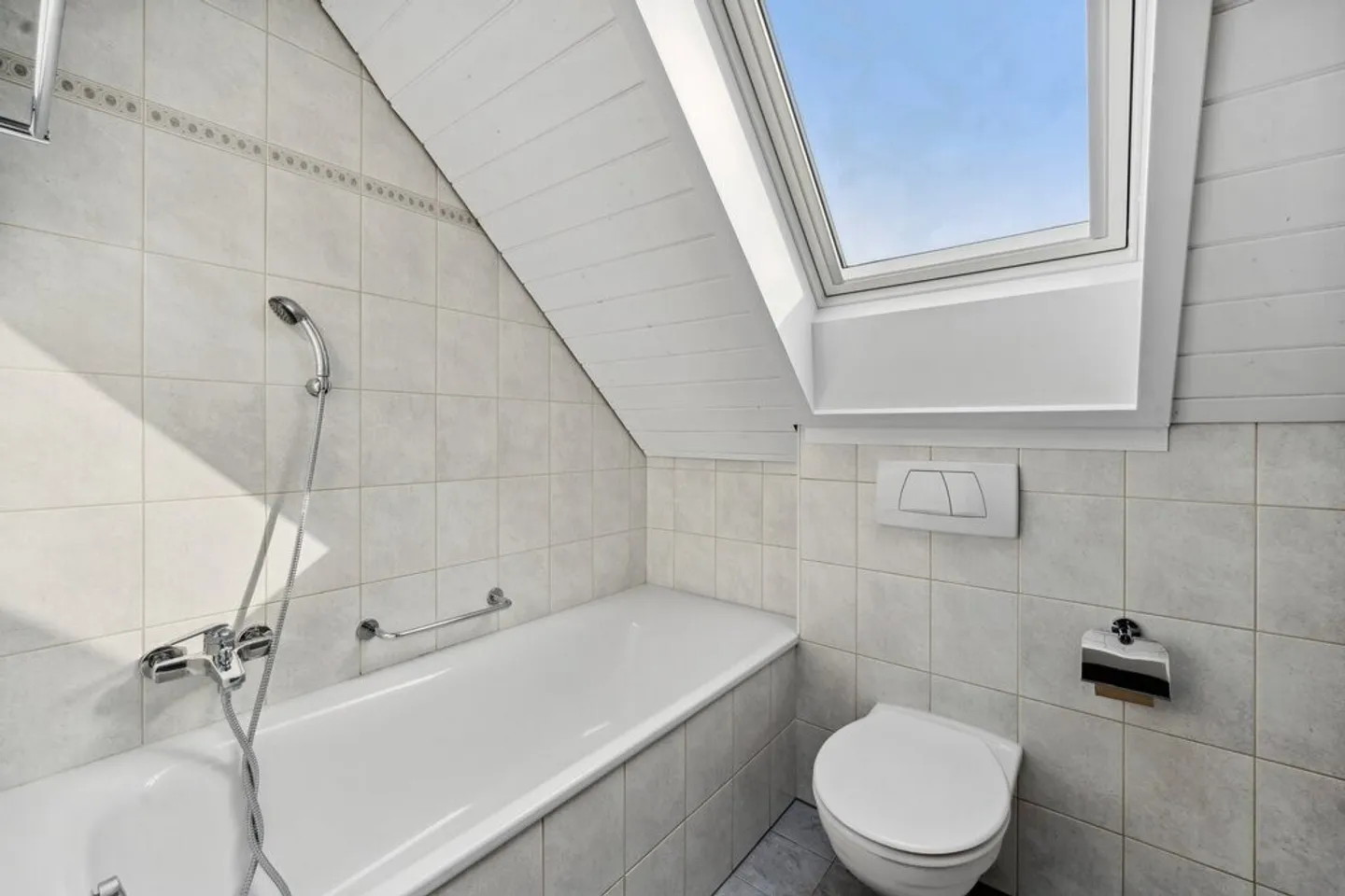 Il tuo nuovo paradiso familiare con area salotto - Foto 6 di 8