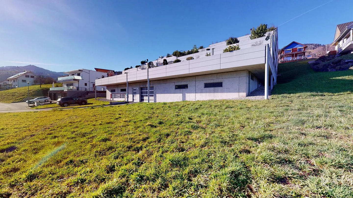 Moderne Terrassenwohnung mit Bergsicht - Foto 26 von 29