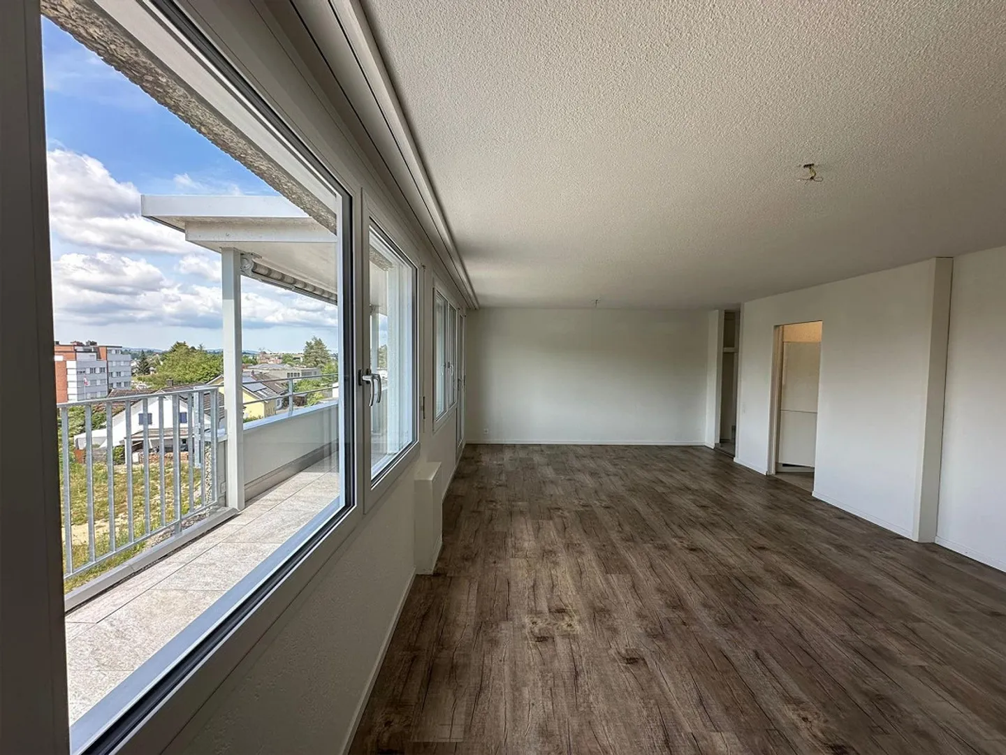 Un appartamento attico armonioso potrebbe essere la tua nuova casa! - Foto 5 di 12