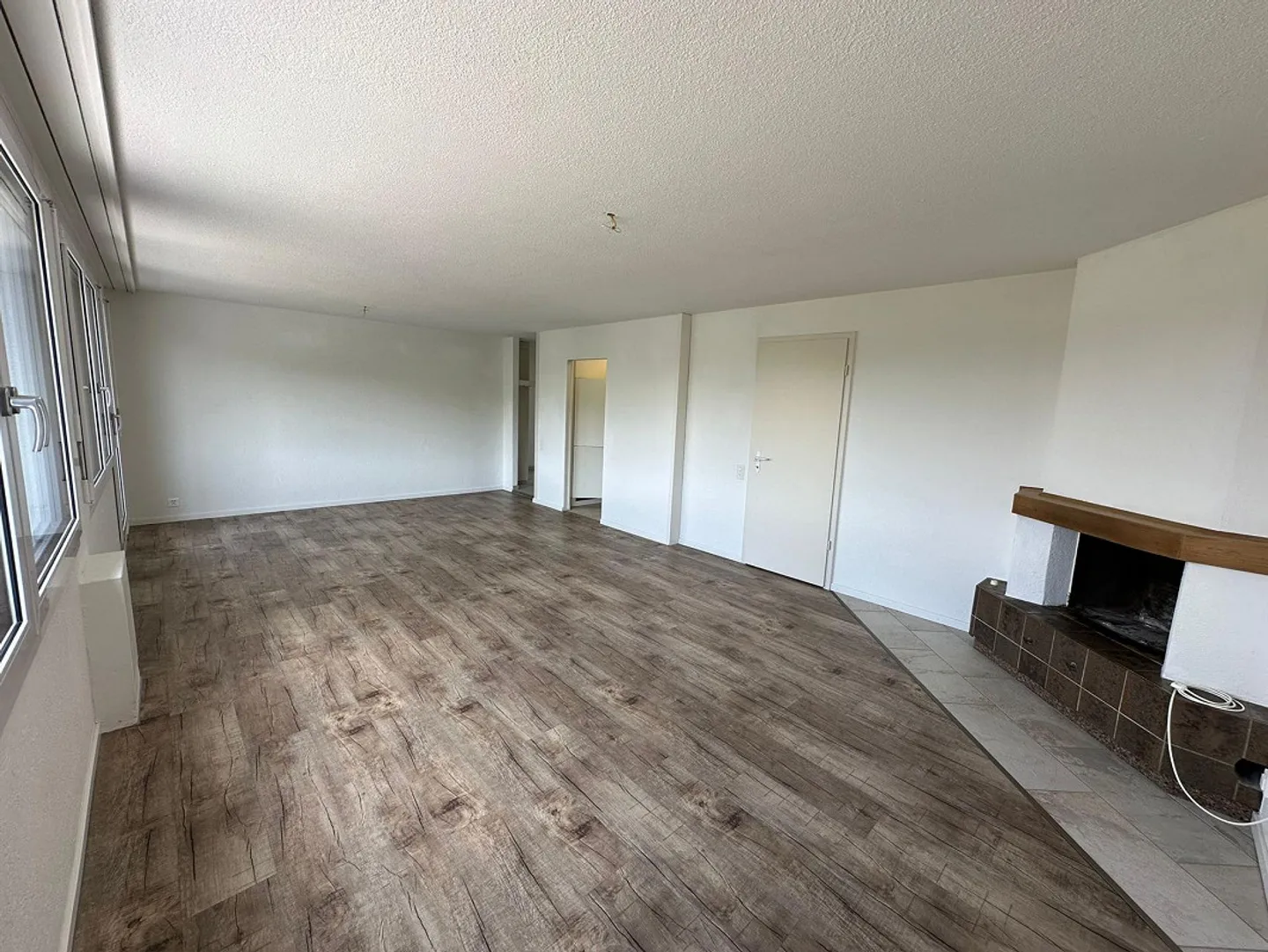 Un appartamento attico armonioso potrebbe essere la tua nuova casa! - Foto 2 di 12