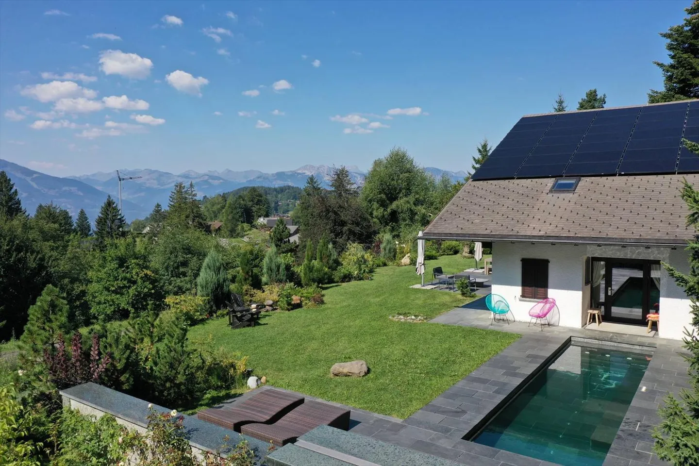 Chalet magnifique avec piscine et vue imprenable sur les Dents-du-Midi - Photo 12 sur 13