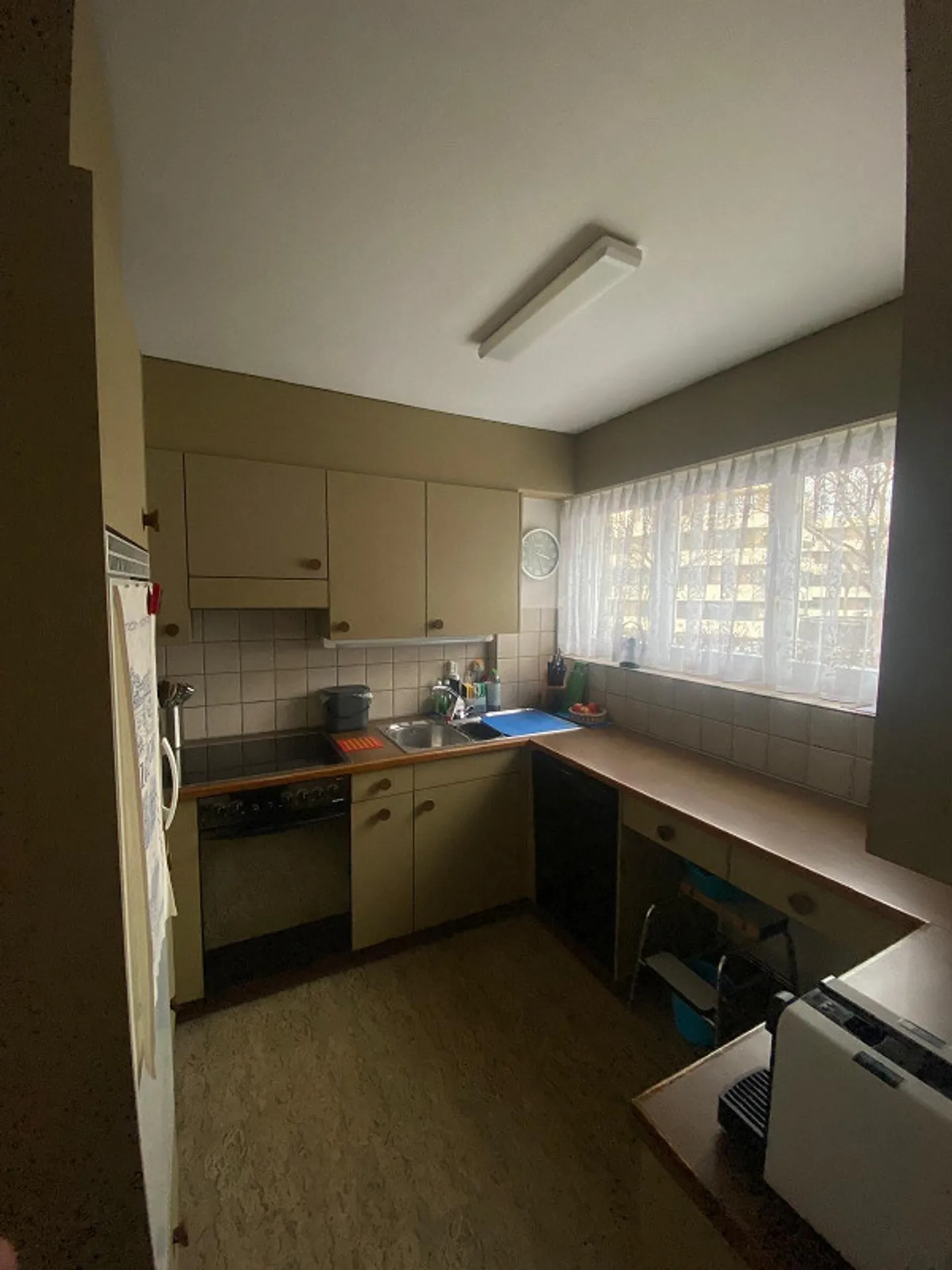 Appartement dans un quartier résidentiel calme - Photo 5 sur 7