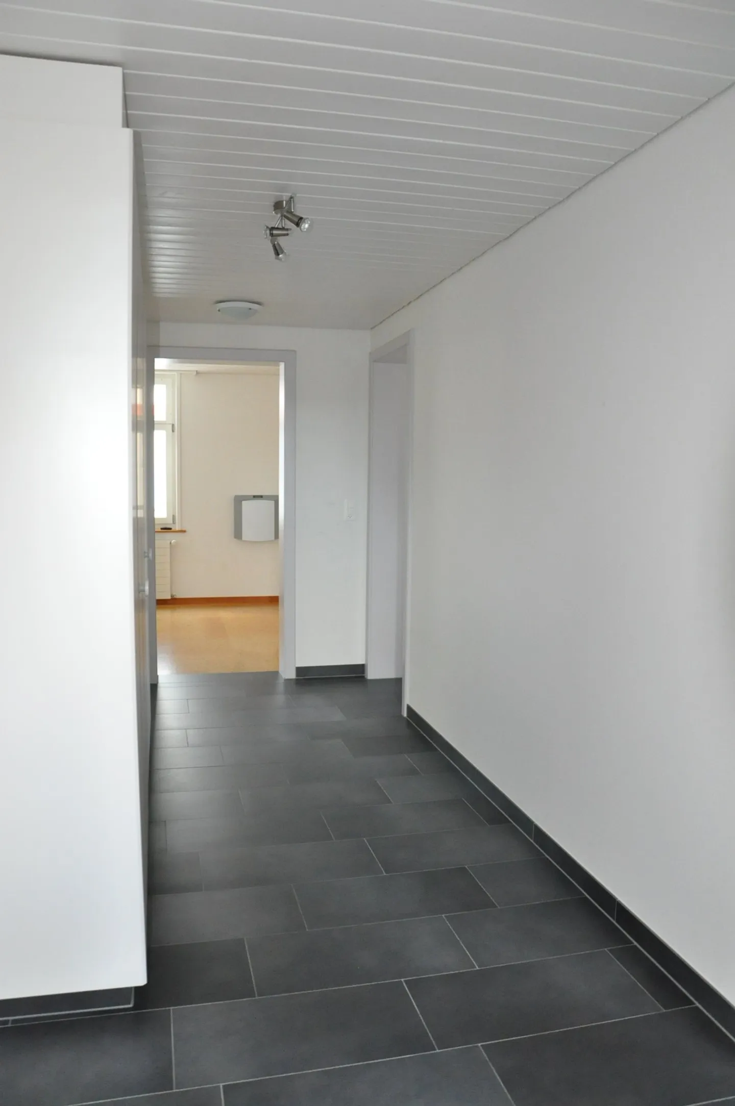 Charmante Wohnung mit Balkon - Foto 7 von 8