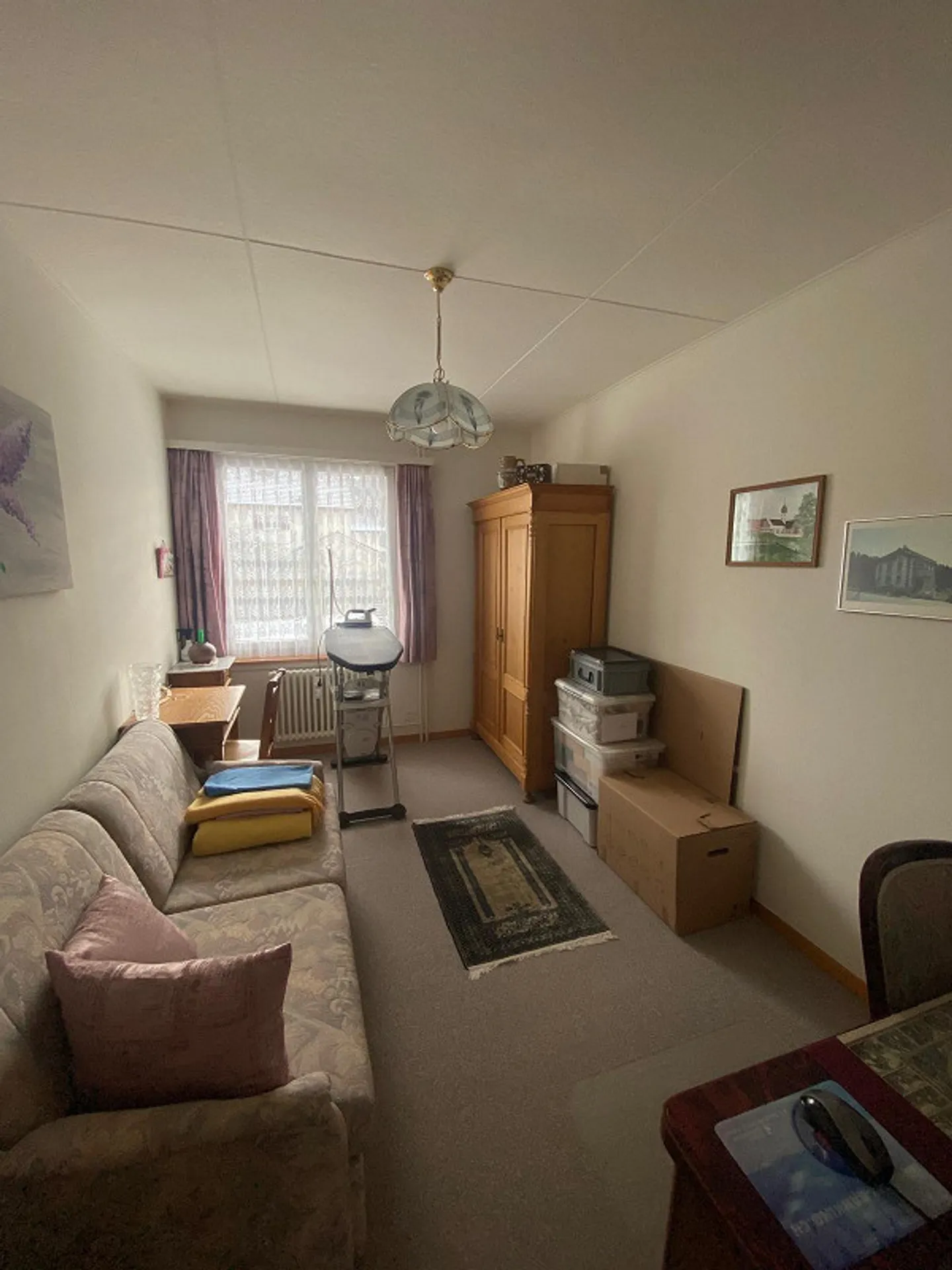 Appartement dans un quartier résidentiel calme - Photo 3 sur 7