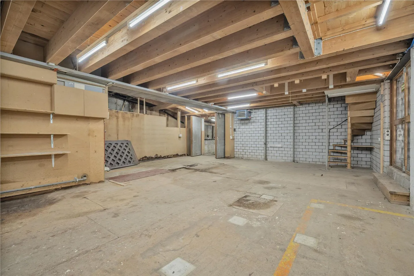 Espace commercial attrayant et extensible dans un emplacement central ! - Photo 12 sur 17