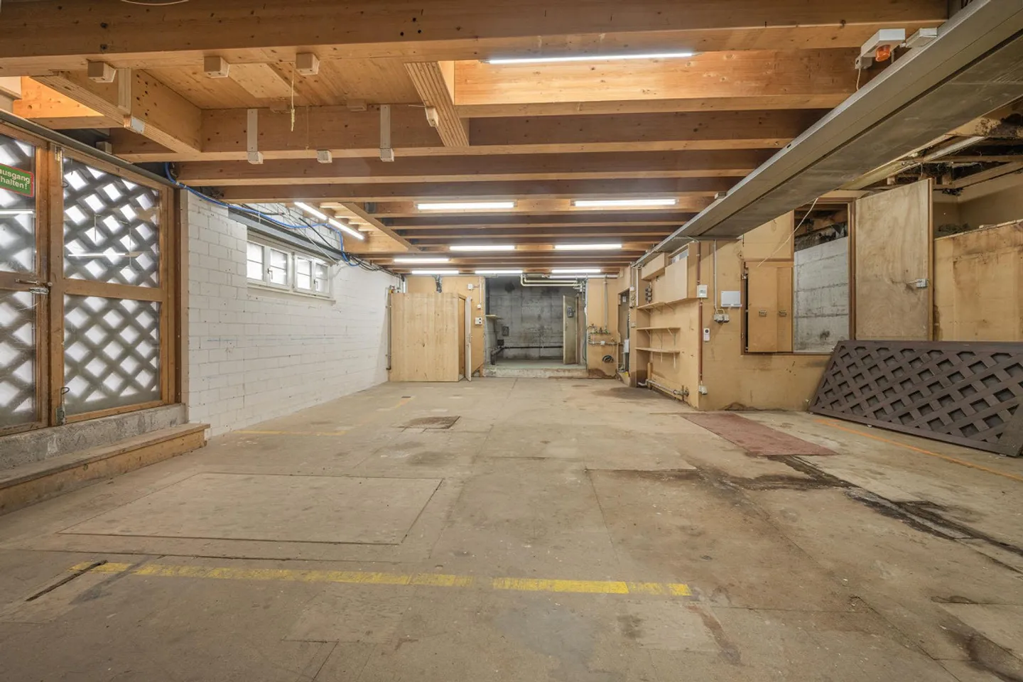 Espace commercial attrayant et extensible dans un emplacement central ! - Photo 13 sur 17