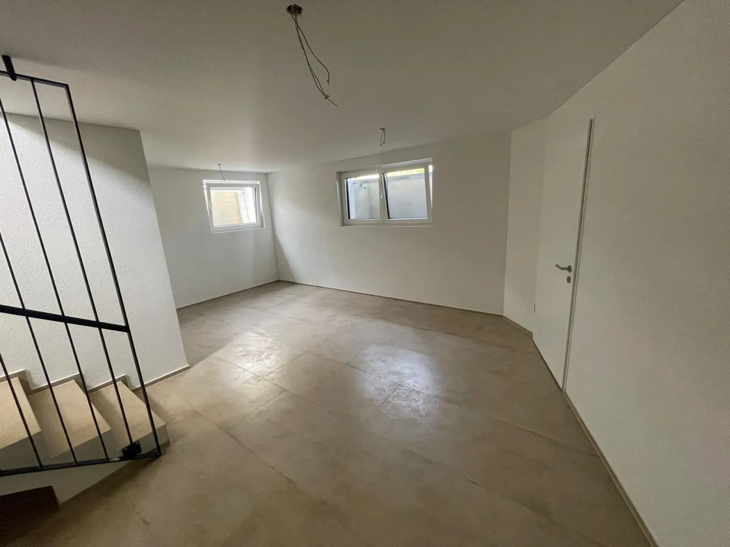 Spazio commerciale esclusivo su due piani - Foto 6 di 9