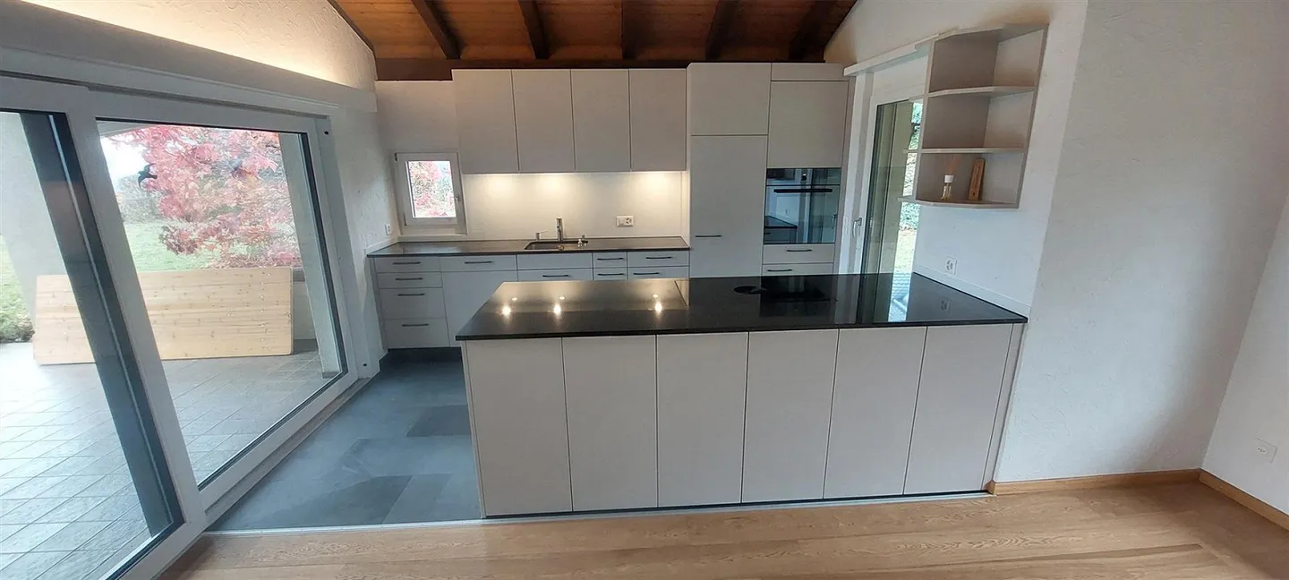 Affascinante casa unifamiliare di 6,5 stanze a Oberwil-Lieli - Foto 8 di 14