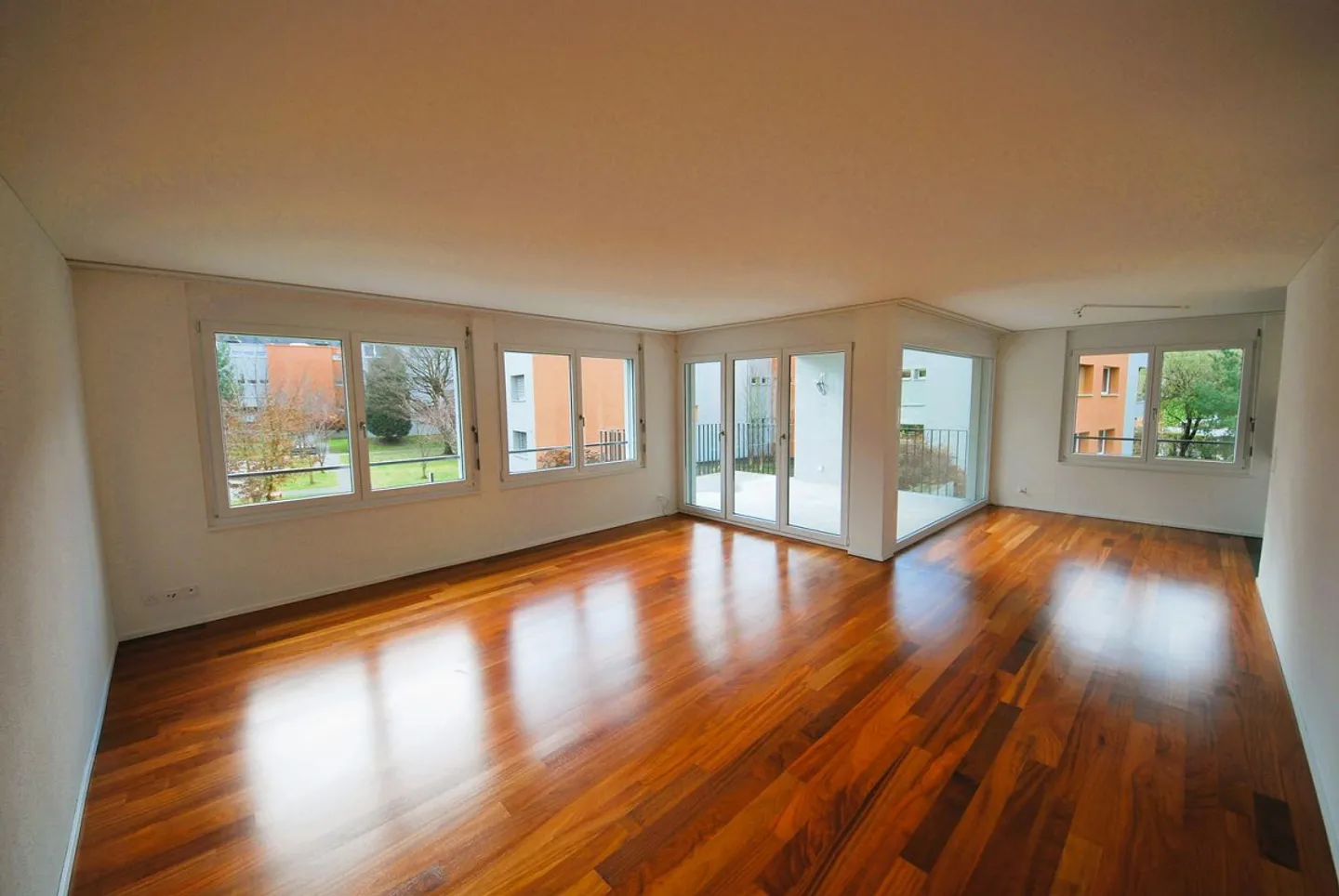 Traumhafte Wohnung in Birmensdorf - Foto 2 von 7