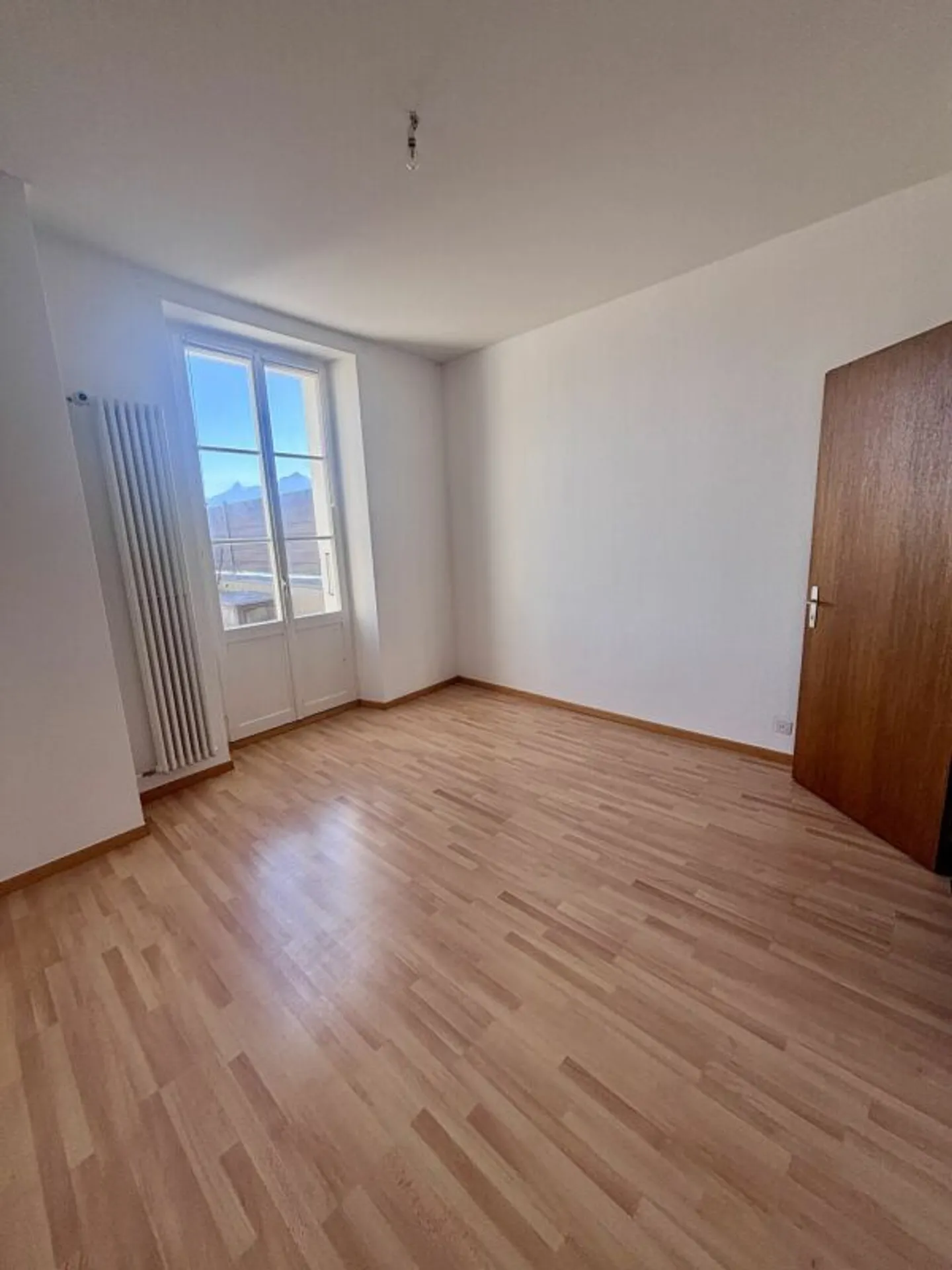 2.5 room apartment - Photo 2 of 6