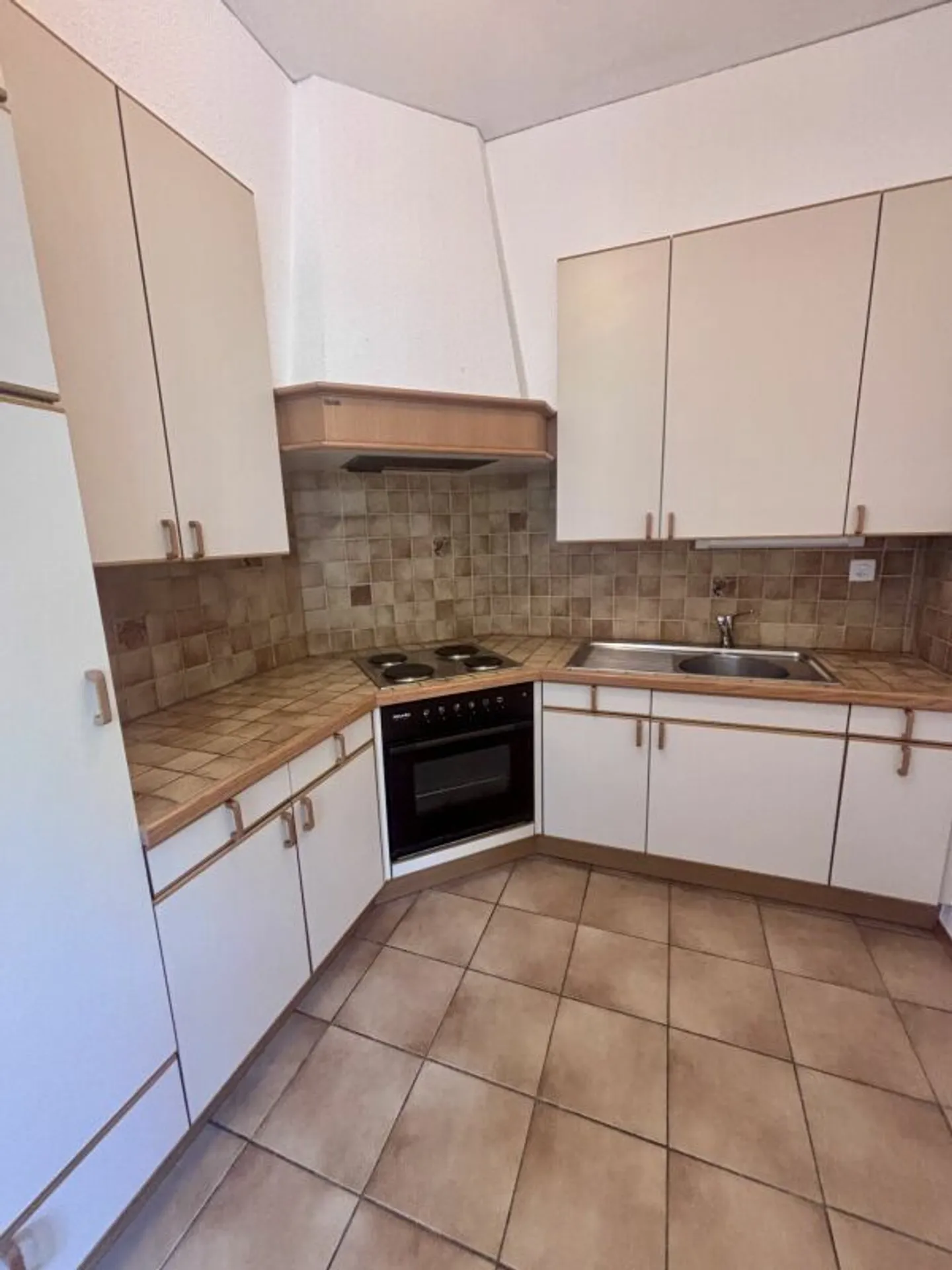 2.5 room apartment - Photo 3 of 6